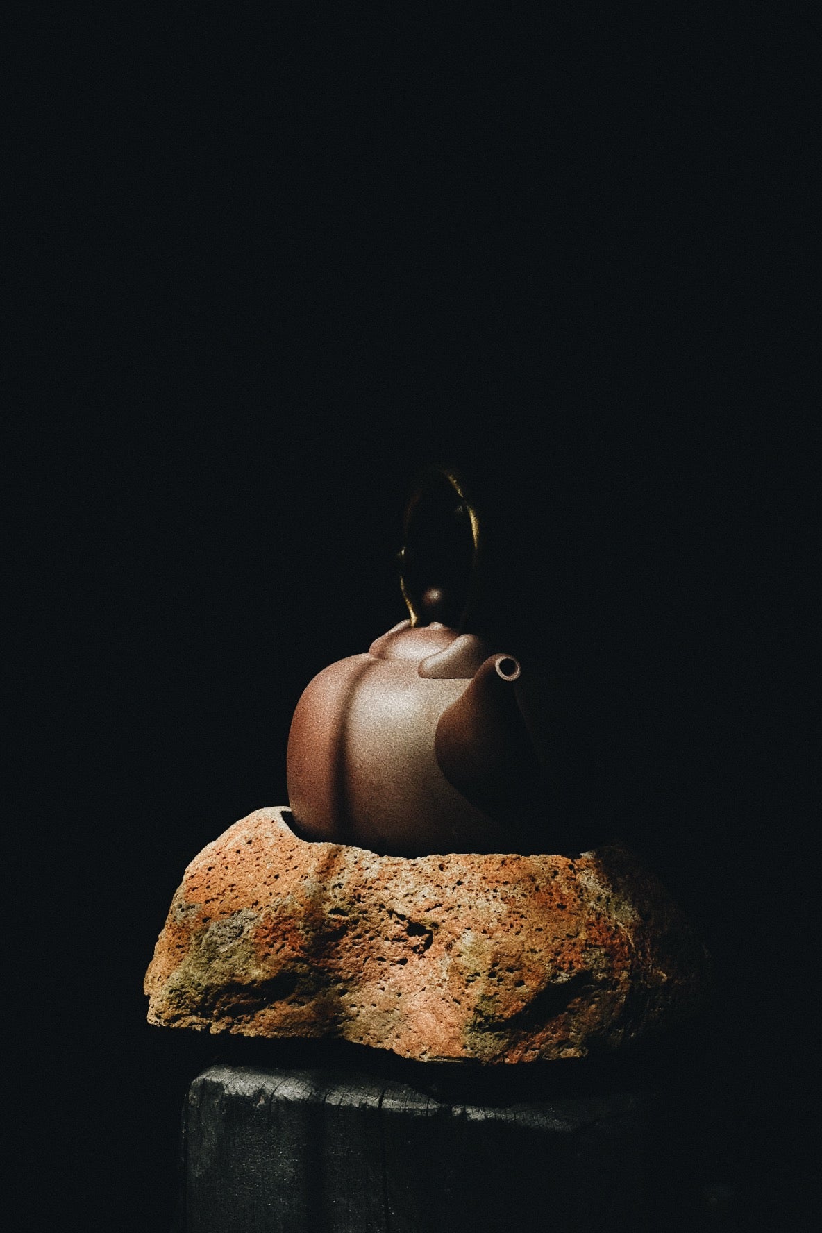 a stone hearth • aubade • infrared brazier