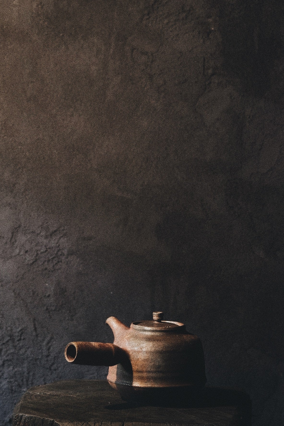 sidehandle teapot • woodfired