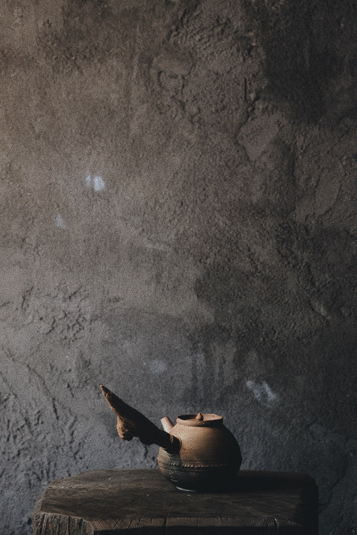 ruin 1.4 • sidehandle teapot