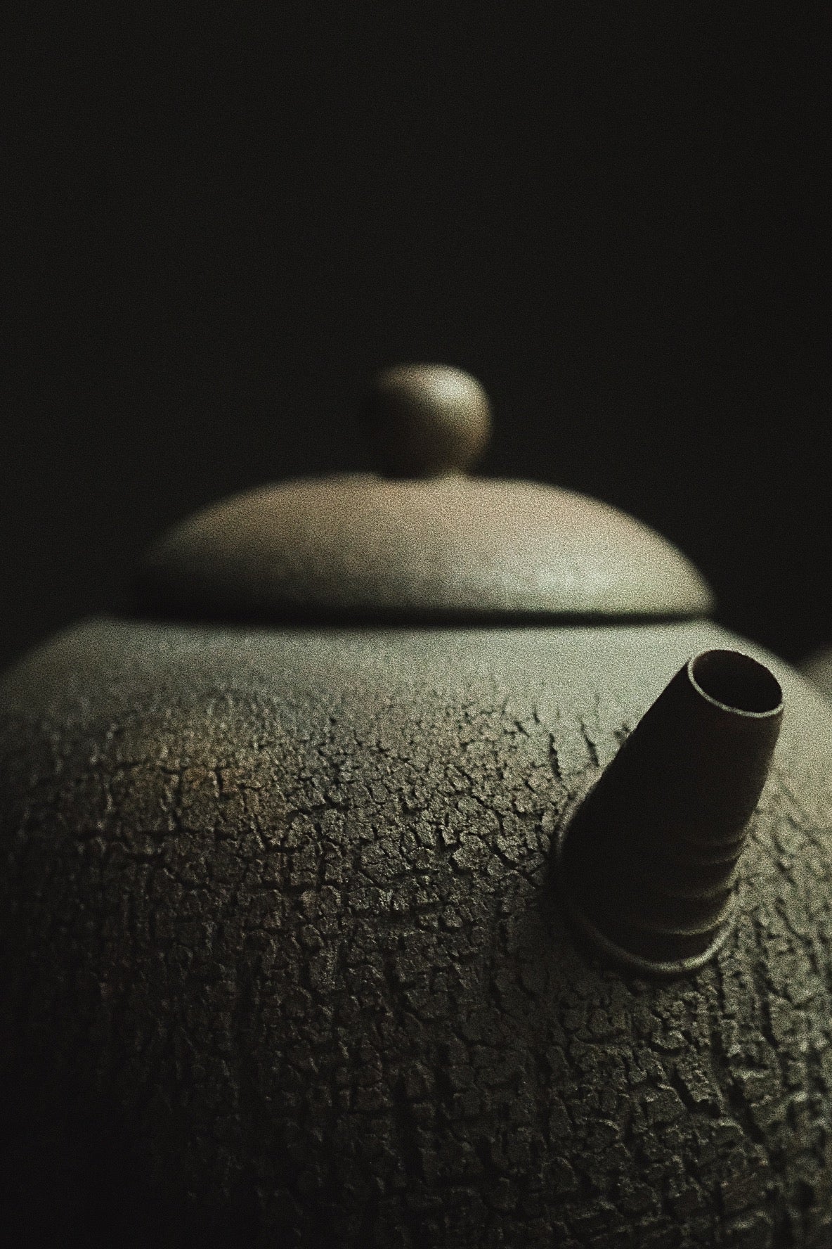 wooden handle yixing teapot • woodfired