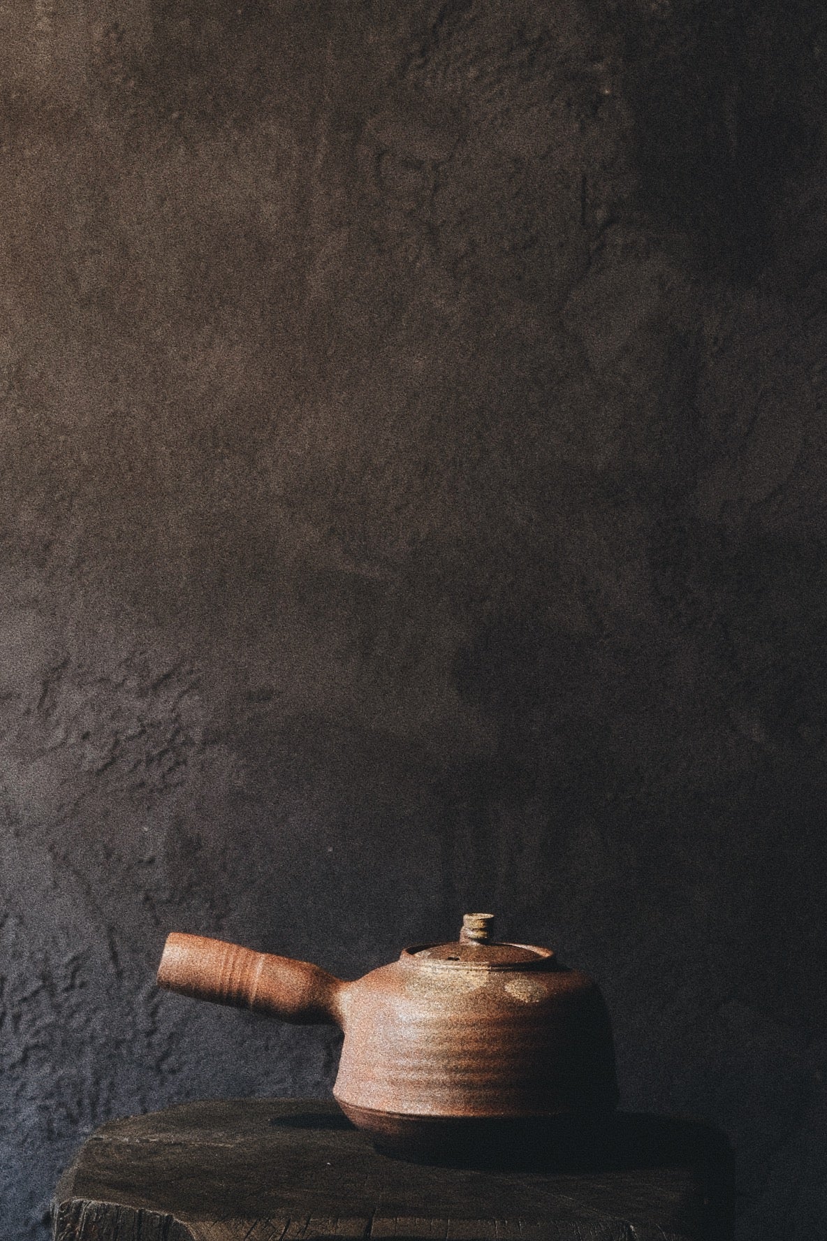 sidehandle teapot • woodfired