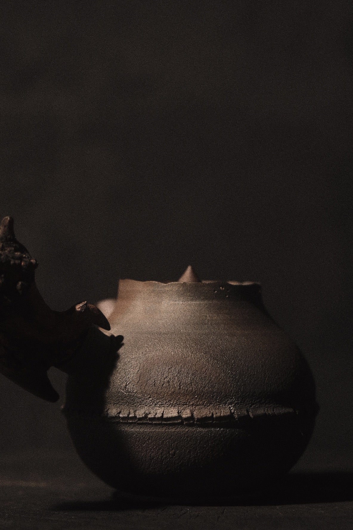 ruin 1.1 • sidehandle teapot