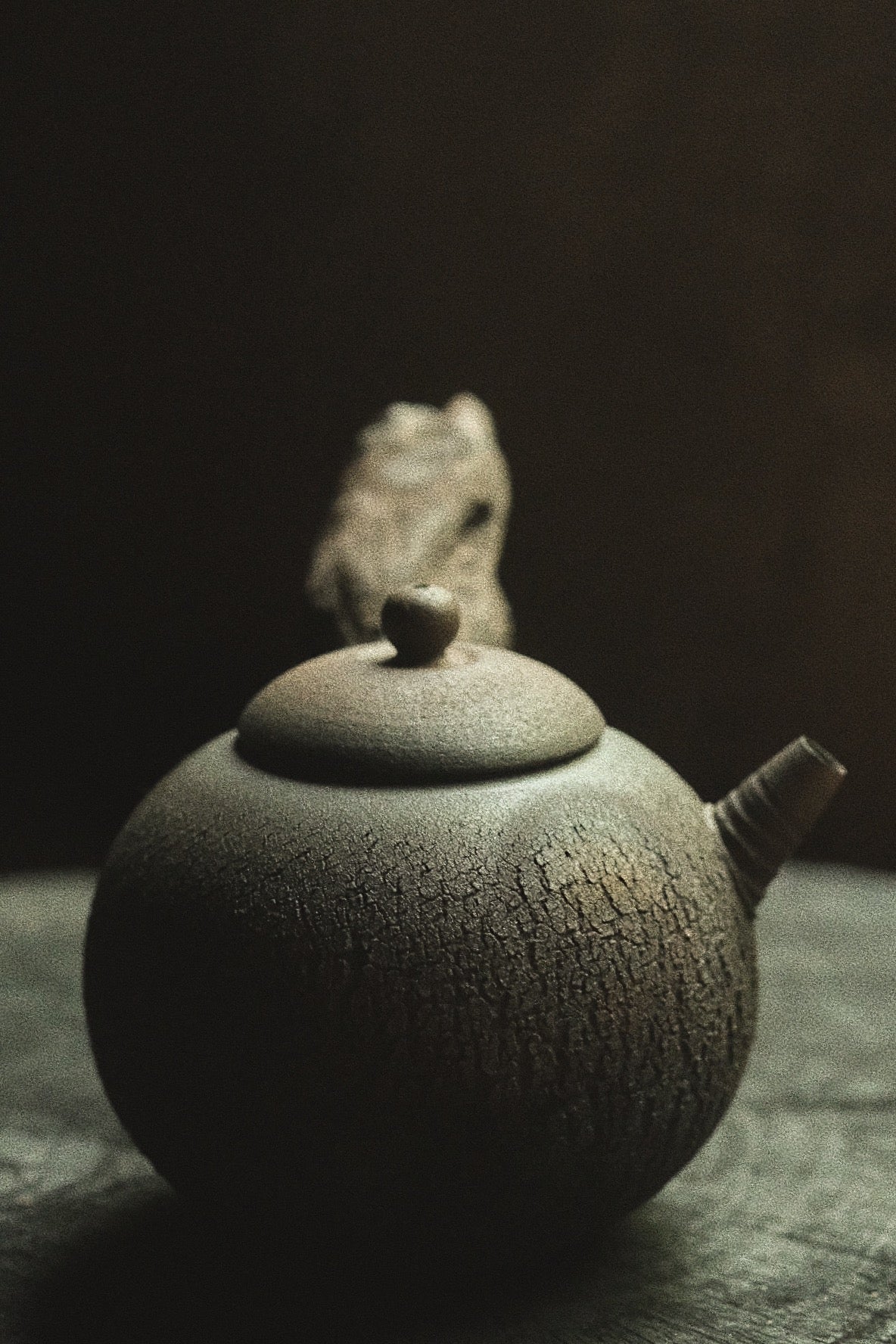 wooden handle yixing teapot • woodfired