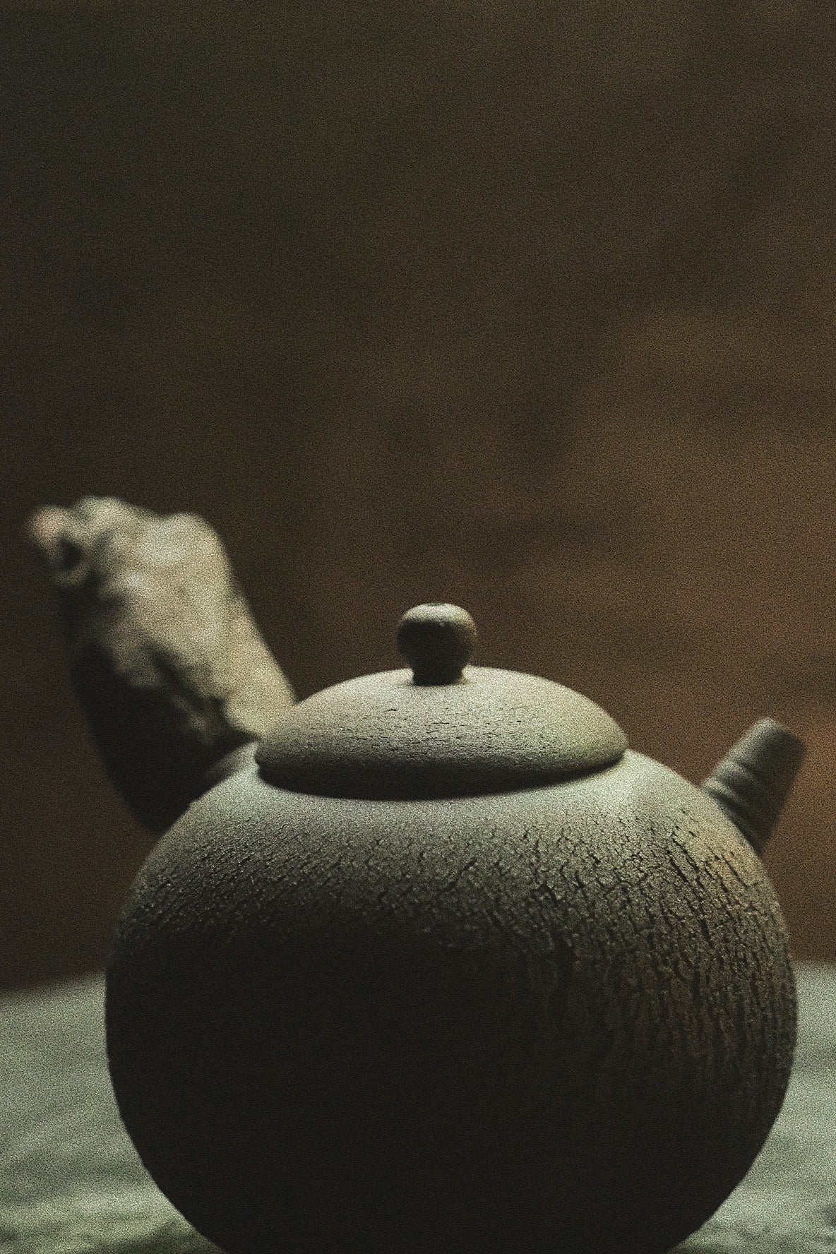 wooden handle yixing teapot • woodfired