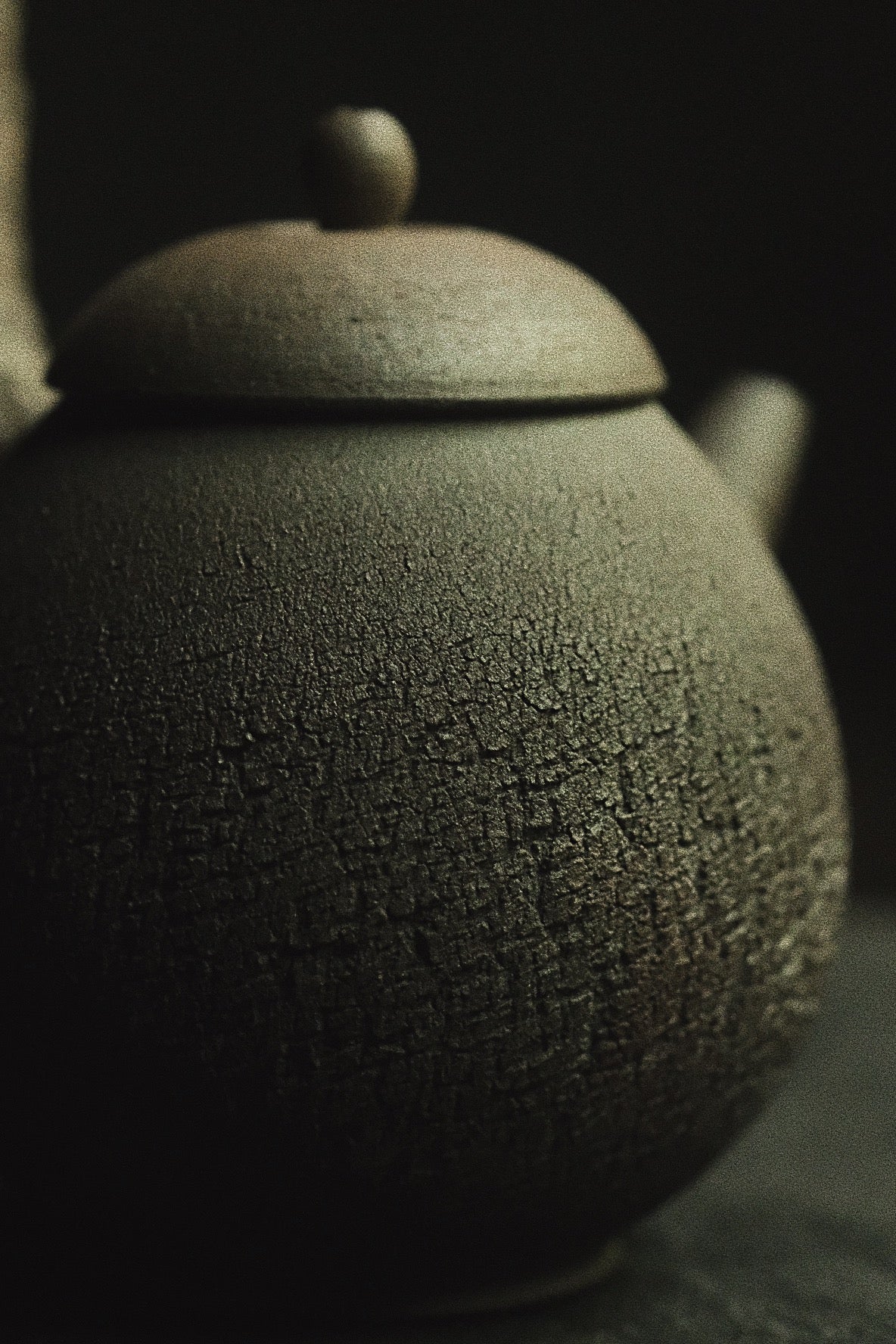 wooden handle yixing teapot • woodfired