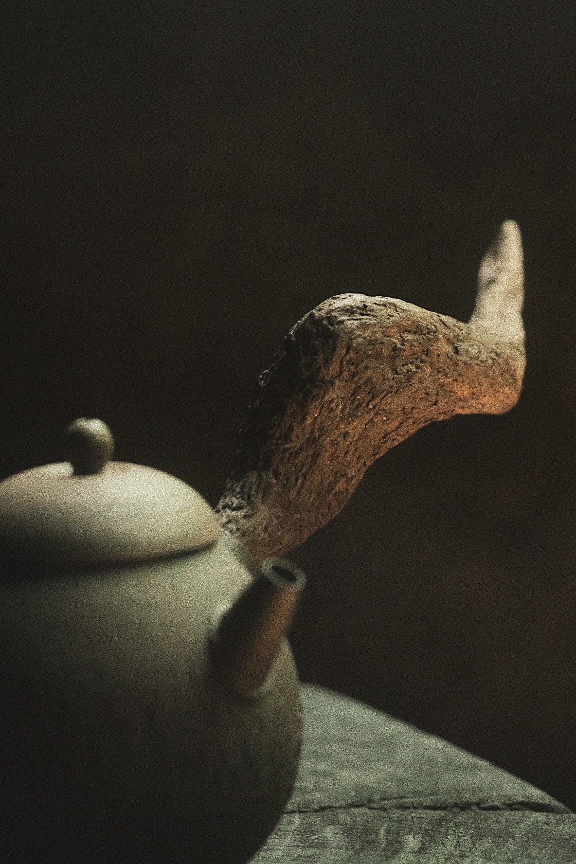 wooden handle yixing teapot • woodfired