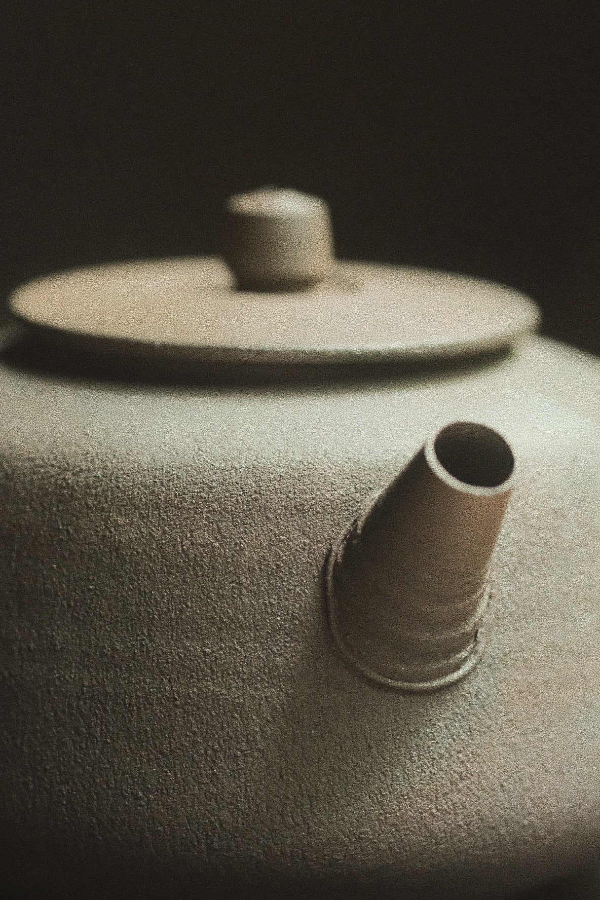 yixing sidehandle teapot • woodfired