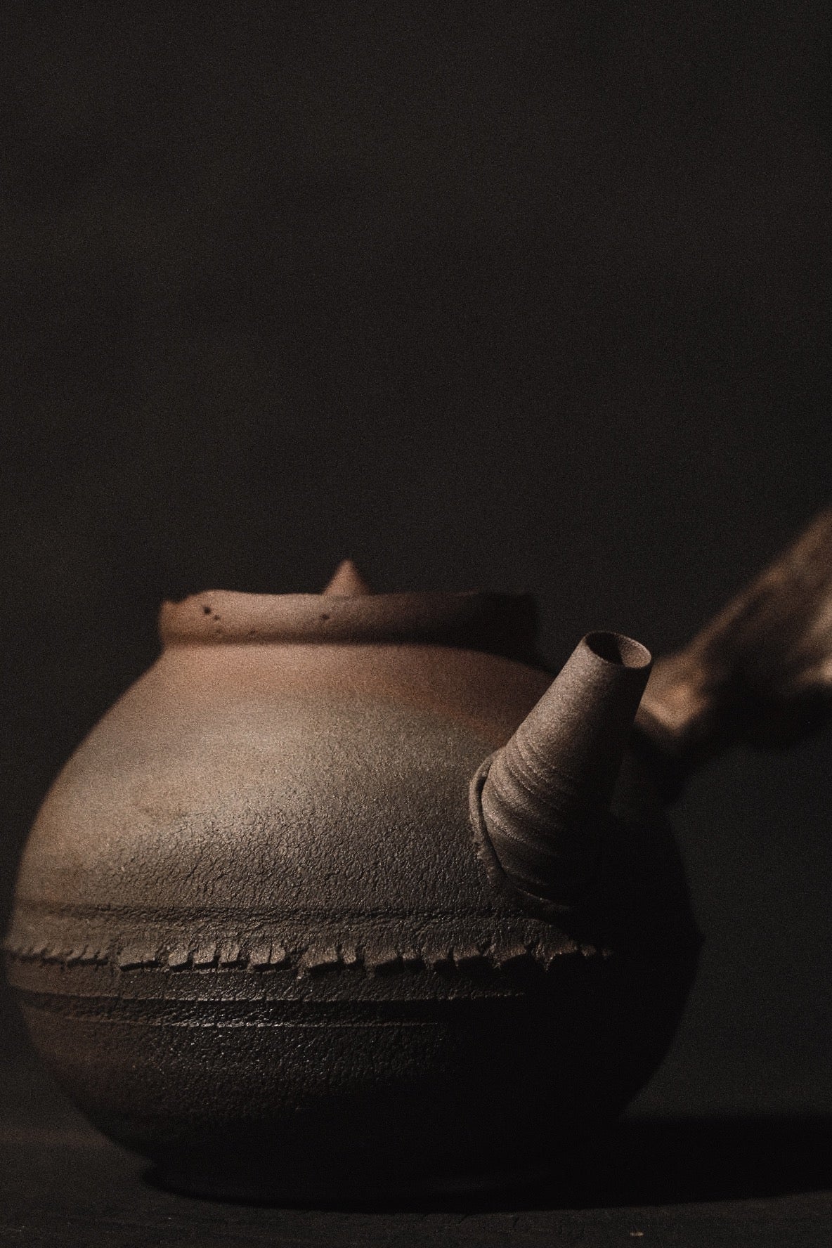 ruin 1.4 • sidehandle teapot