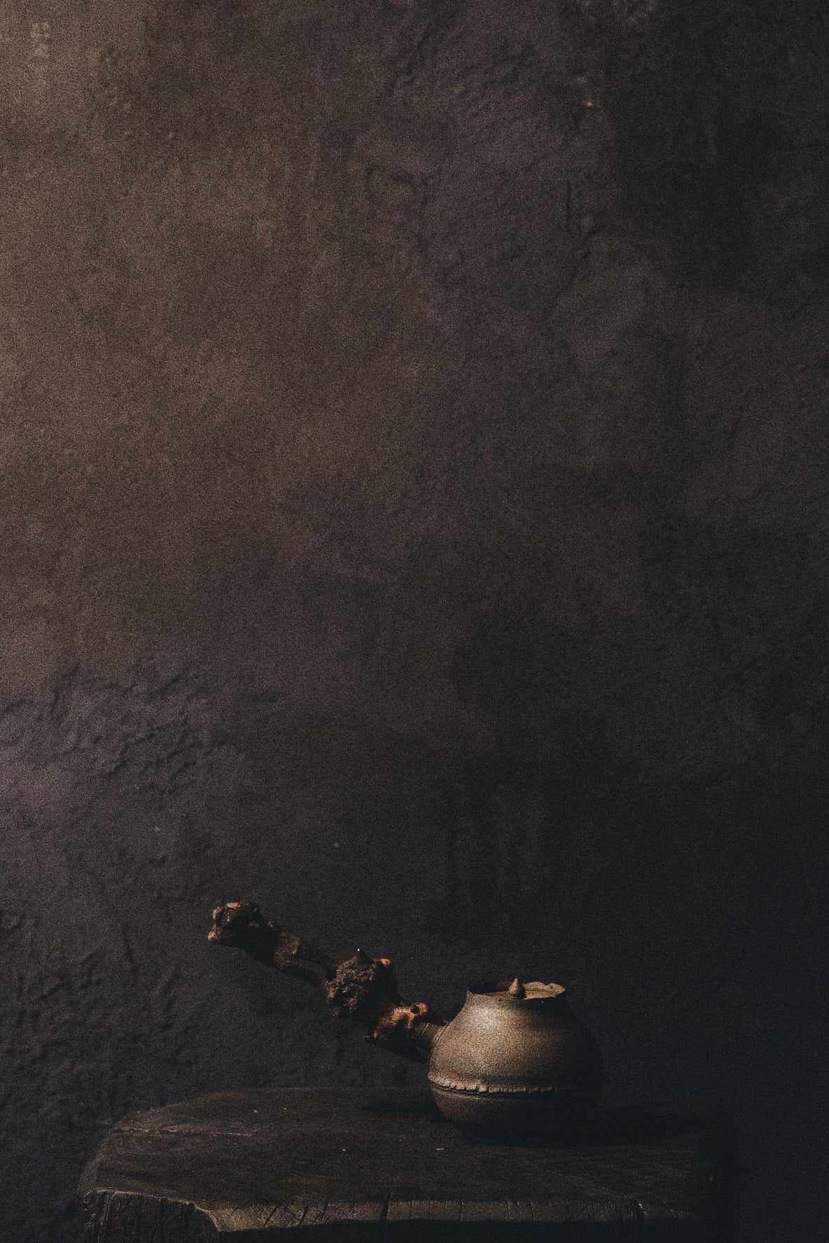 ruin 1.1 • sidehandle teapot