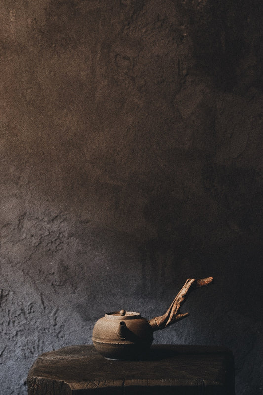 ruin 1.3 • sidehandle teapot