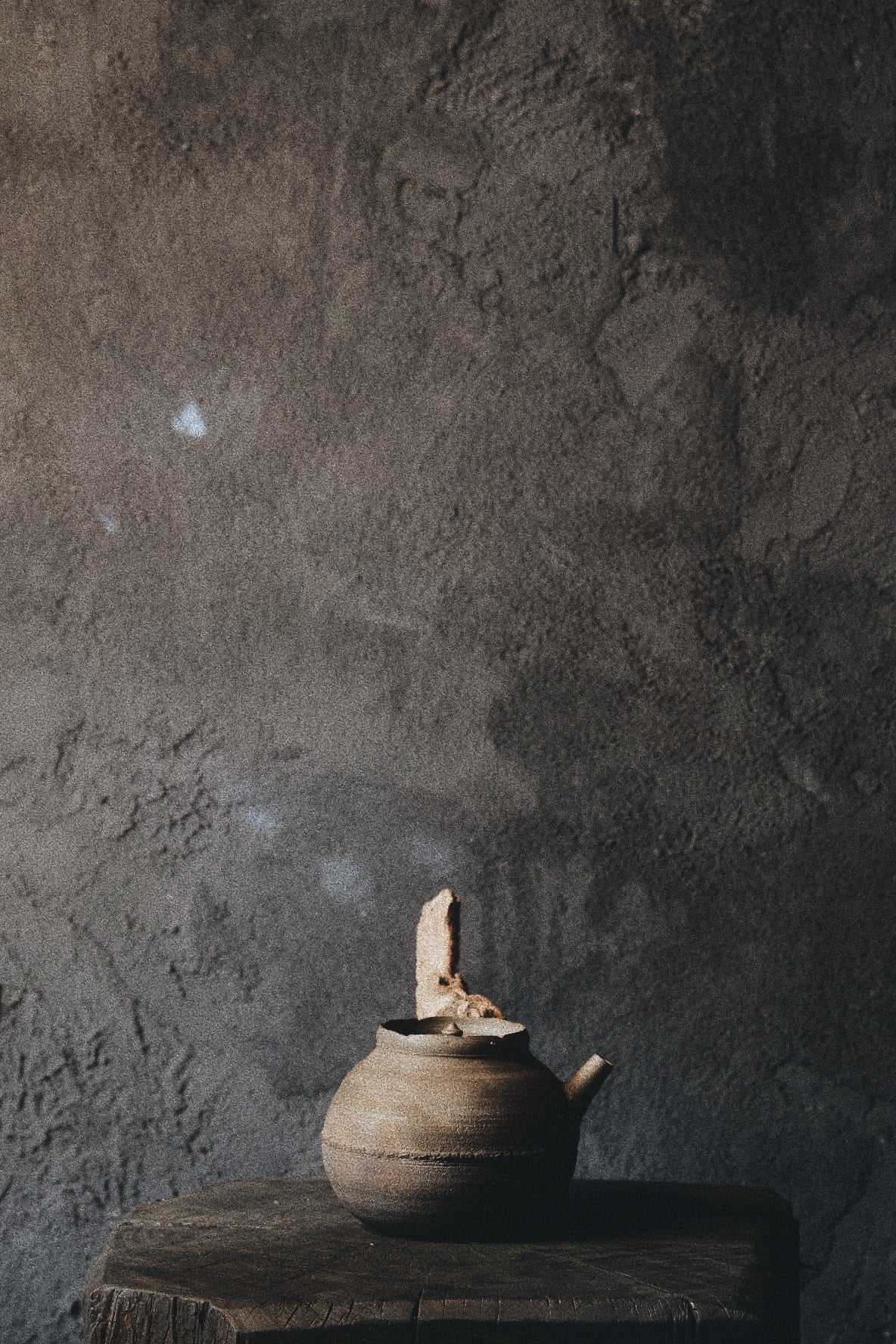 ruin 2.1 • sidehandle teapot