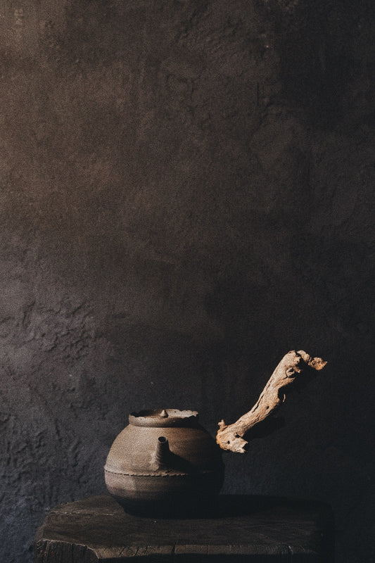 ruin 3.2 • sidehandle teapot
